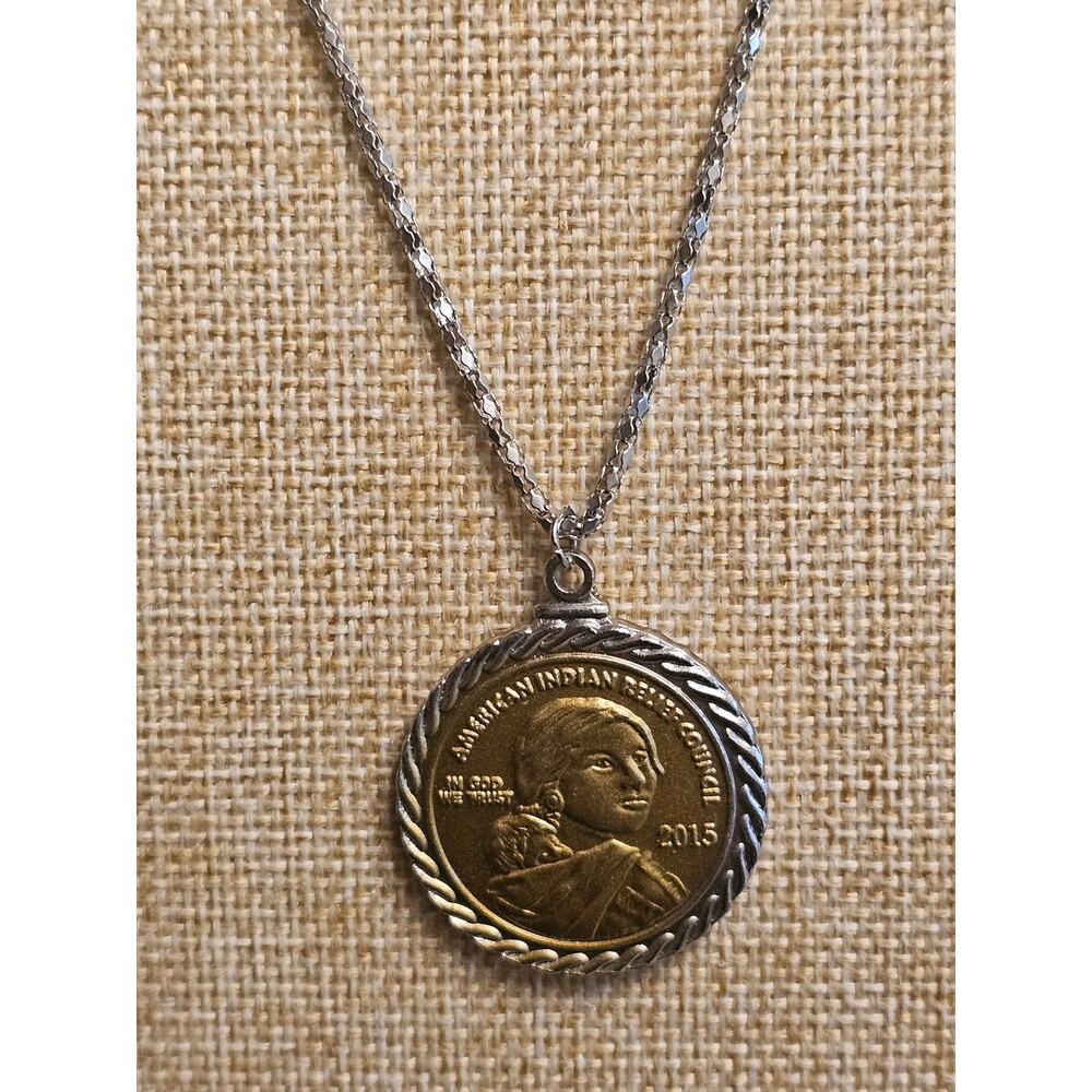 2015 American Indian Relief Council Silver Gold Tone Necklace 20" Birdcage